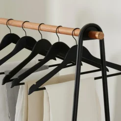 NEW WOOD Cintres Set De 5 Noir